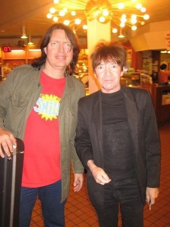 At Canters w/ Rodney Bingenheimer (Mayor of Sunset Strip) Hollywood, Ca.
