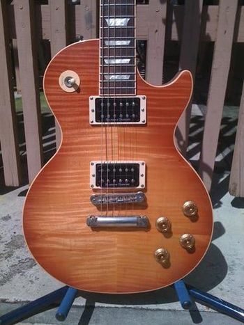 Gibson Les Paul Stanard Premium Plus (Light Burst)
