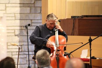 Mark Sander (The Mello Cello) with "Ellie"
