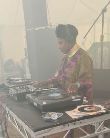 Sherrine Leigh.https://www.mixcloud.com/sherrinericketts7/