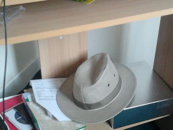 I think Neil Young left his hat behind
