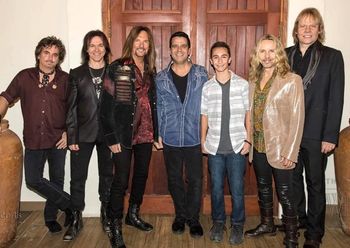 Hanging backstage with the boyz in STYX
