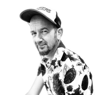 How do! Get in touch & lets talk about your project. I work on a pay as you feel basis and look to get the max out of your creativity. Matt