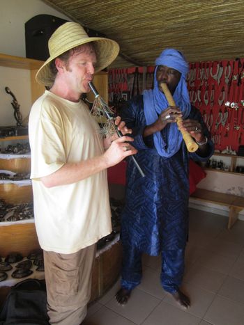 Senegal-shakuhachi tuareg flute swap
