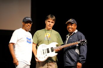 TAVARES BROTHERS signed the MIAMI DISCO FEVER guitar at sound check.
