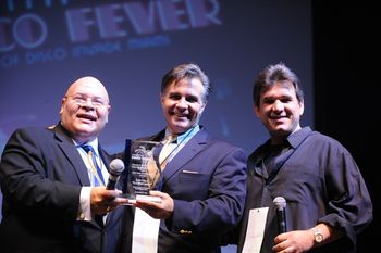 Expose' producer Luis Martine and Miami Disco Fever producer Charlie Rodriguez present South Florida Radio Personality Legend Mr. Leo Vela " La Descarge Continues "with a "Life Time Achivement Award".
