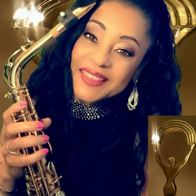 Best saxophone player, female saxophone player, music festivals, women of jazz, Best Dallas Band, Best Dallas Saxophone, Sade Tribute Band