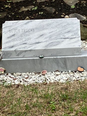 Butch Trucks headstone.
