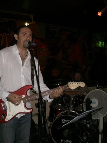 2007 - Silver Wings at BJ’s Piano Bar, St Julians (Malta)
