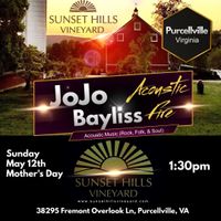 Mother's Day at Sunset Hills Vineyard