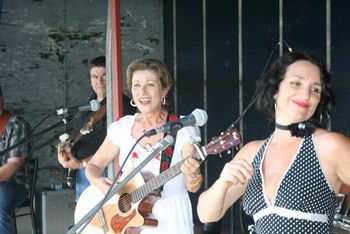 Slim Dusty festival, Oct 2011 with Kathryn Jones
