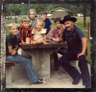 Road stop on our trek north. From left: Floyd, Frank, April, Mary, Robert, Jim, & Dad (Bill)
