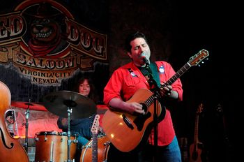 Adam Traum with drummer Michelle Zito live at the Red Dog Saloon, Virginia City, Nevada. Photo by Claudia Ortega-Lucas
