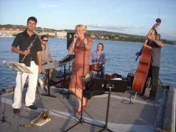 Definitely one of the most amazing settings I ever played: at Lake Zurich, with Martin Eigenmann (piano), (vocals), (drums), Timon Roth (bass). Zurich, Switzerland