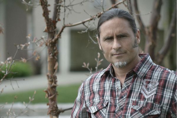 Jamsterdam Radio correspondent Kevin Comiskey had the opportunity to touch base with Canadian folk singer Daven Atma this month to talk about Bob Dylan, inspirations and music creation
