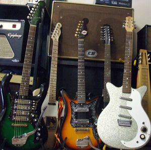 The main guitars I used for the recording of Elephant In The Room.
(Left to Right)
Kimberley (Teisco 4 gold foil picks) 60s Guit
Fender USA Tele
Teisco Del Ray 60s Guit (main guitar for the melodies)
Dan Electro 12 string (New)
Dan Electro don't know age