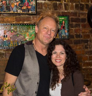 Nettie With producer Cactus Moser at Douglas Corner 4-9-15. Cactus was the guest on The Producer's Chair. From Highway 101 and married to the one and only Wynonna! Cactus had some great stories - very warm and sincere guy!!