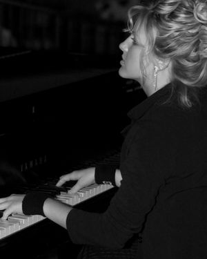 Leah Stilson EP