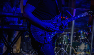 PRS Custom 24 in Blue Matteo