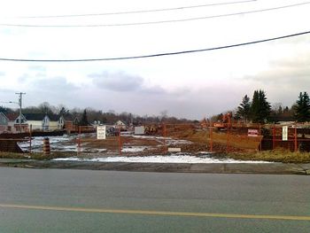 Looking north towards the CPR station area from Queen Street. 2017. The site now sports community housing, and all railway vestiges have gone.