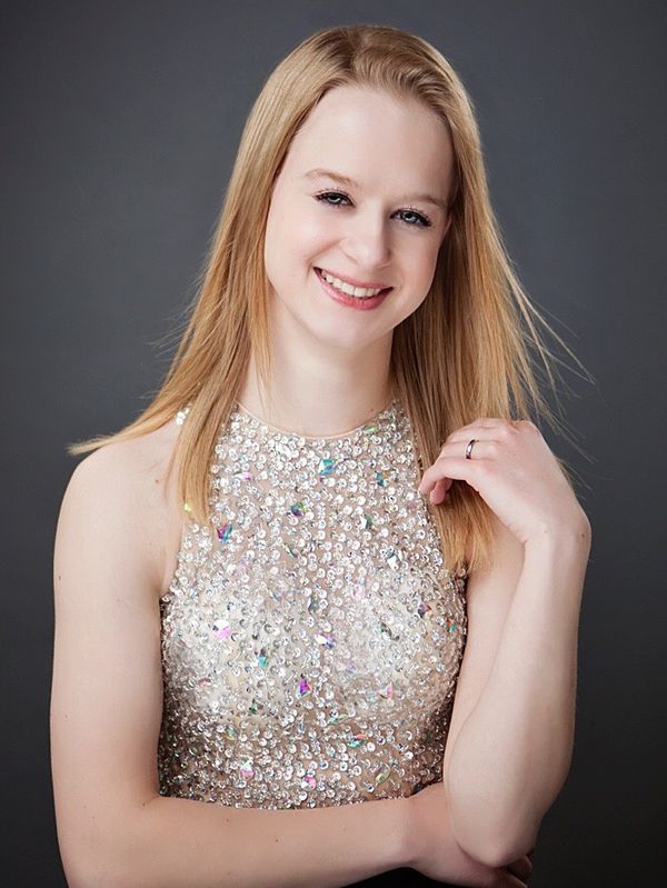 Anika - Mezzo-soprano member of Vintage Mix.