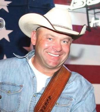 Glenn Hoagland - Vocals / Guitar