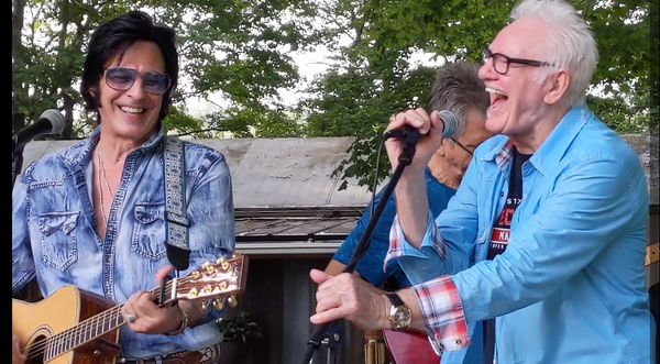 Live Country Music Show with...
Jerry Foster