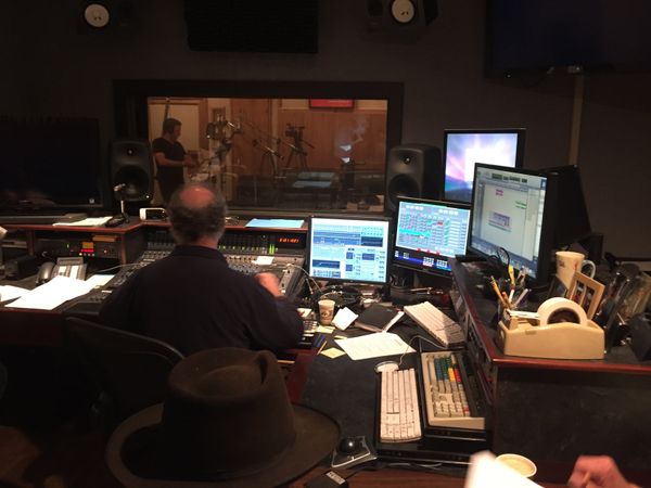 Sony Studios, Solo Session