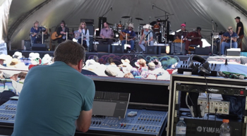 A workshop stage with Larry Campbell & Teresa Williams, Western Centuries, Terry Bean, Rob Lutes @ Vancouver Island Music Fest 2018. What a treat!