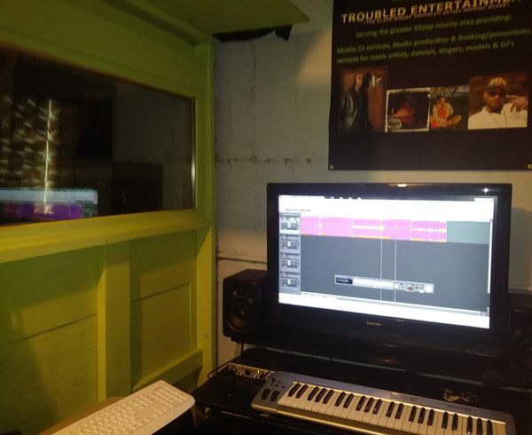 For more information regarding studio time please contact Eric at: Farmdog86@hotmail.com