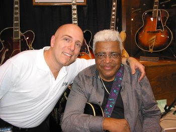 Gary with Phil Upchurch 2006