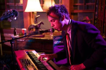 Keyboardist Mark Longfield (photo by Carrie Patterson).