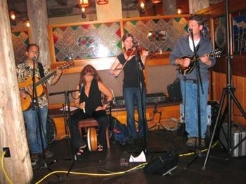 Julane played with the Raven Road Band and guest musician, Mario Joven, at the Claddagh Irish Pub in Plainfield, Indiana on June 8, 2013.