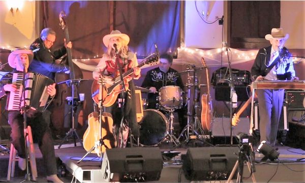 Open Range & the Swing Stampede