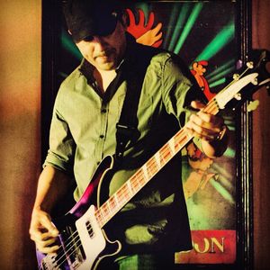 Steve (SPADE) Coronado-Bassist