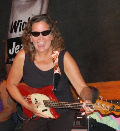 Pat Quinn - bass, keys, guitar