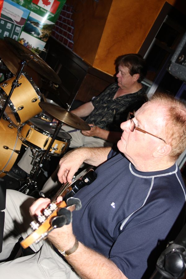 Bassist Red Mike MacDonald