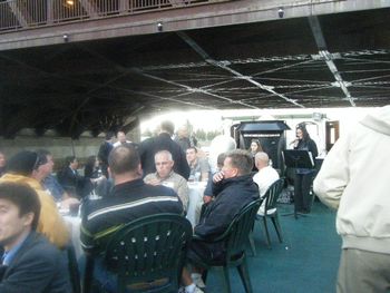 Larry Gray (bass), Lara Driscoll (keyboard), Sarah Catt (vocals), Harry Hagiwara (photo), Chicago River Boat Cruise
