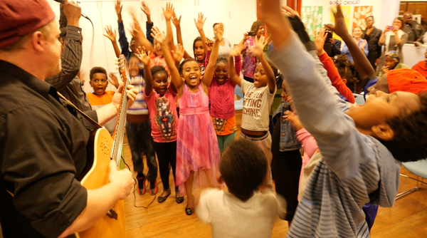 Michael Shereikis and Eme Awa with ACE (African Arts, Culture & Education) Academy students at Essex House after-school program c/o Carpe Diem Arts & Collaboration Council. PHOTO: Peter Garza