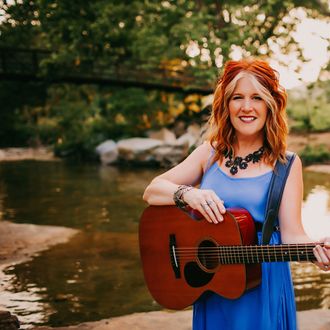 Kathie Greer Guitar Lindley Creek Bluegrass Missouri Manager