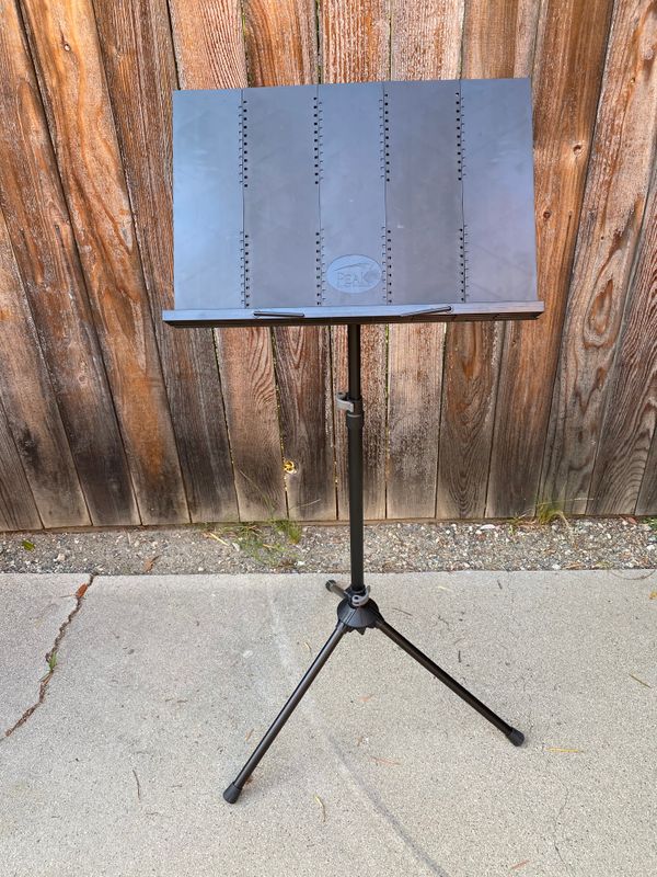 COLLAPSIBLE MUSIC STAND WITH CANVAS CASE $45