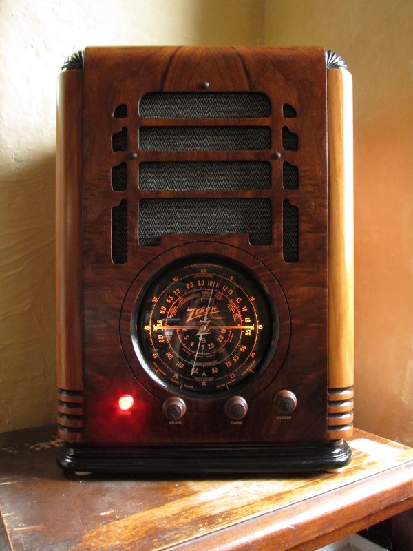 Waverly's Zenith Radio Amp