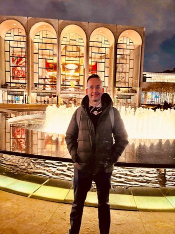 This is my happy place. . . . First time back home in over two years, attending a splendid and sold-out (fully-masked, fully-vaccinated) performance with Tek of my all-time favorite Italian opera, La Bohème by Giacomo Puccini at The Metropolitan Opera in New York City on Friday evening, November 26, 2021. Brought back so many good memories for me of the times when my parents and grandparents had a season subscription and took me here when I was in high school. I am thankful to them, for first exposing me to this great art form, and making it possible for me to experience some of the greatest singers and divas of the day such as Luciano Pavarotti, Plácido Domingo, Renata Scotto, Leontyne Price and Montserrat Caballé. A truly magical and unforgettable evening!