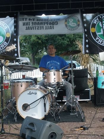 Chris "Hadj" Hadjopoulos lays down a righteous groove on his sixties vintage champagne-sparkle Ludwig kit.