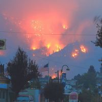- Snoqualmie Valley Record (Jan 13, 2016) photo was taken on Aug. 15, 2015 in the small town of Manson WA on the shores of Lake Chelan.
www.jefflanephotography.com