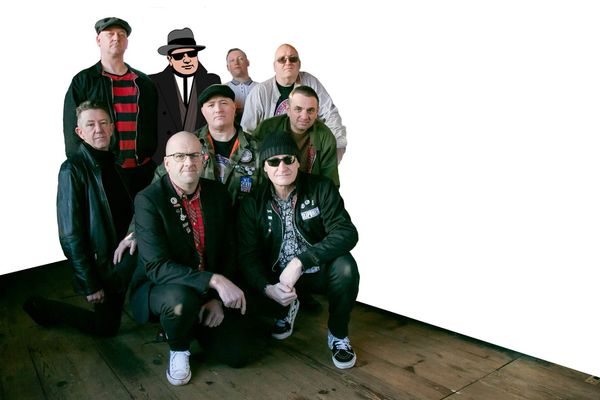 Publicity shot with band mascot Big Al