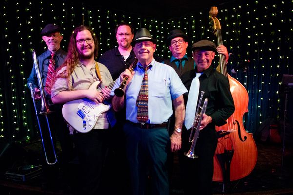 SWING DANCE AT SONS OF HERMANN HALL