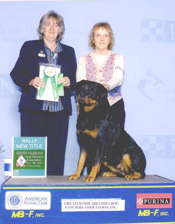 Phantom Wood High Roller, CD, HT, PT, RN, CGC earning her Rally Novice title at the ARC National with owner Sue Harvey.