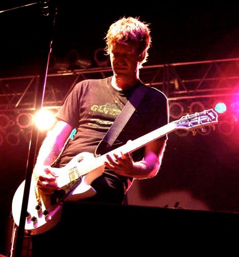 Jeff Trapp (Live Band) -
Guitar