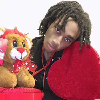 Davonte' - So, are you going to refill my heart or just ignore and laugh at it while acting confused? I want to know because, I WANT MORE HAPPINESS!! 🤨 🫂 🔪 💔
